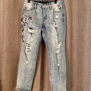 Refuge Embroidered Jeans